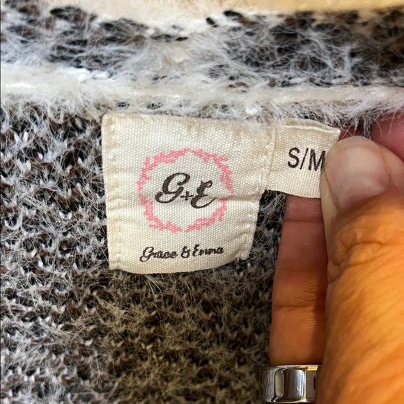 Soft Animal Print Cardigan - Picture 2 of 6